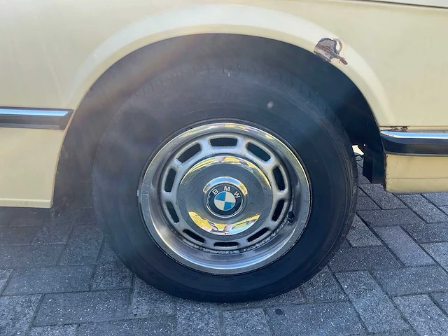 1977 bmw 520 oldtimers - afbeelding 9 van  31
