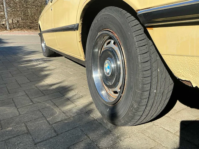 1977 bmw 520 oldtimers - afbeelding 25 van  31