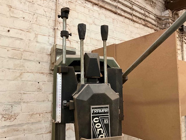 1977 framar 0424 1977 framer 0424 kettingfrees - afbeelding 3 van  9