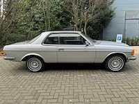 1977 mercedes 280c - oldtimer - afbeelding 13 van  19