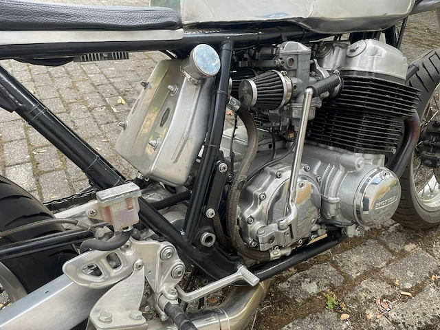 1978 honda cb750 four caféracer - afbeelding 17 van  19