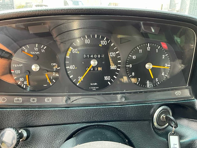 1978 mercedes-benz 200 oldtimer - afbeelding 9 van  29