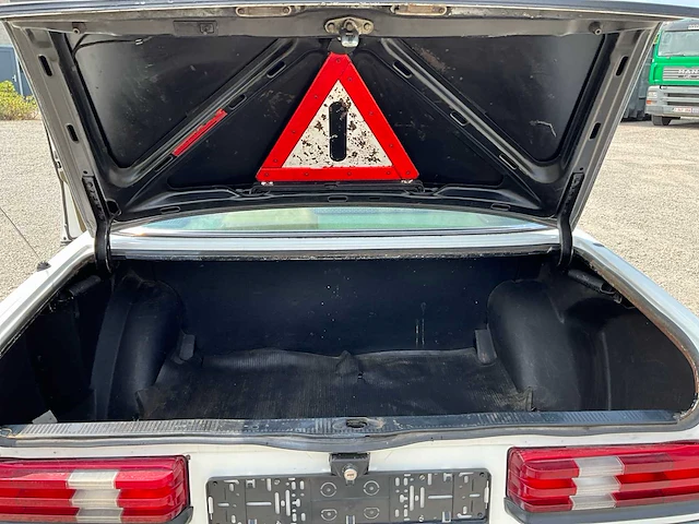 1978 mercedes-benz 200 oldtimer - afbeelding 18 van  29