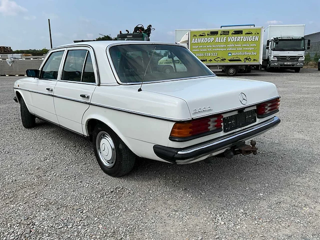 1978 mercedes-benz 200 oldtimer - afbeelding 23 van  29
