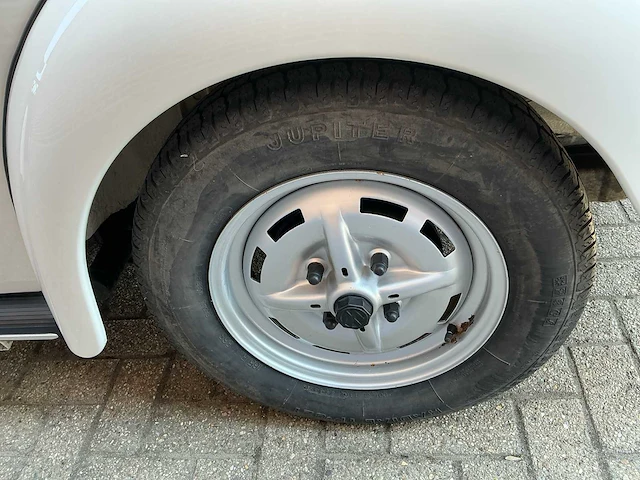1978 volkswagen cabrio kever 1.6 injectie white edition karmann oldtimer cabrio - afbeelding 10 van  42