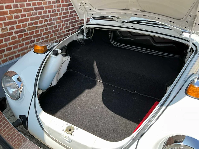 1978 volkswagen cabrio kever 1.6 injectie white edition karmann oldtimer cabrio - afbeelding 15 van  42