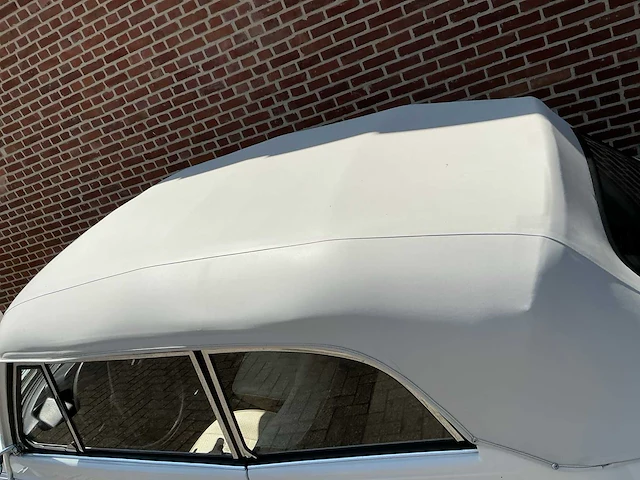 1978 volkswagen cabrio kever 1.6 injectie white edition karmann oldtimer cabrio - afbeelding 18 van  42
