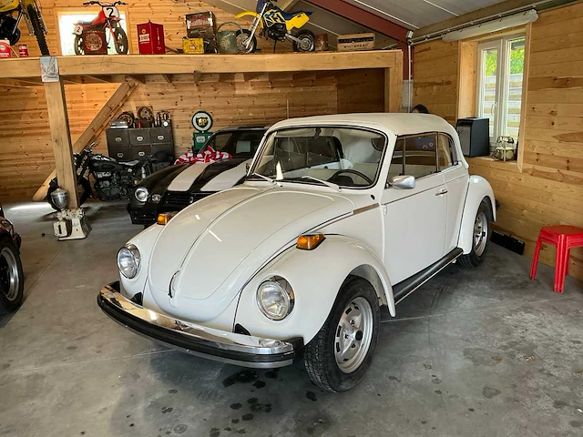 1978 volkswagen cabrio kever 1.6 injectie white edition karmann oldtimer cabrio - afbeelding 32 van  42