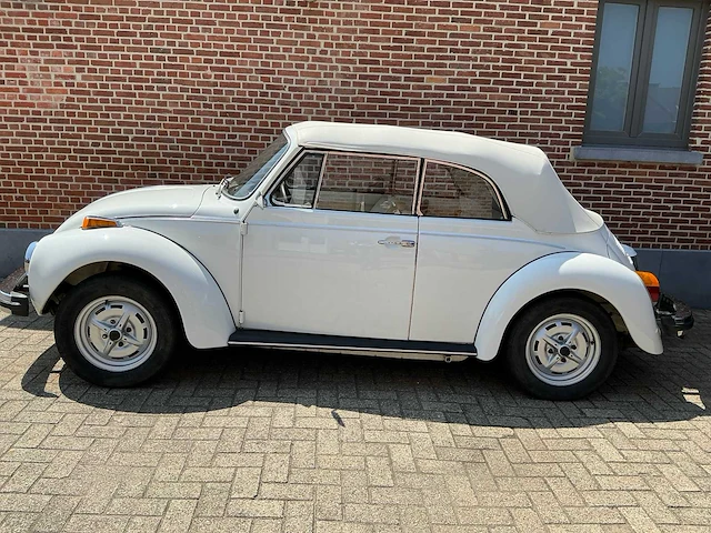 1978 volkswagen cabrio kever 1.6 injectie white edition karmann oldtimer cabrio - afbeelding 42 van  42