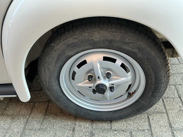 1978 volkswagen cabrio kever 1.6 injectie white edition karmann oldtimer - afbeelding 10 van  42