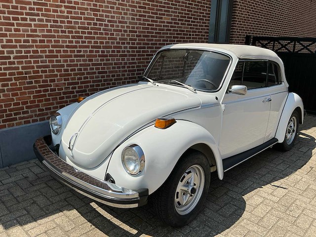 1978 volkswagen cabrio kever 1.6 injectie white edition karmann oldtimer - afbeelding 12 van  42