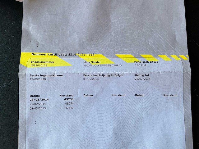 1978 volkswagen cabrio kever 1.6 injectie white edition karmann oldtimer - afbeelding 37 van  42