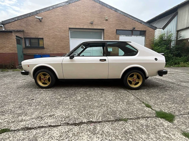1979 fiat 128 sportwagen - afbeelding 12 van  64