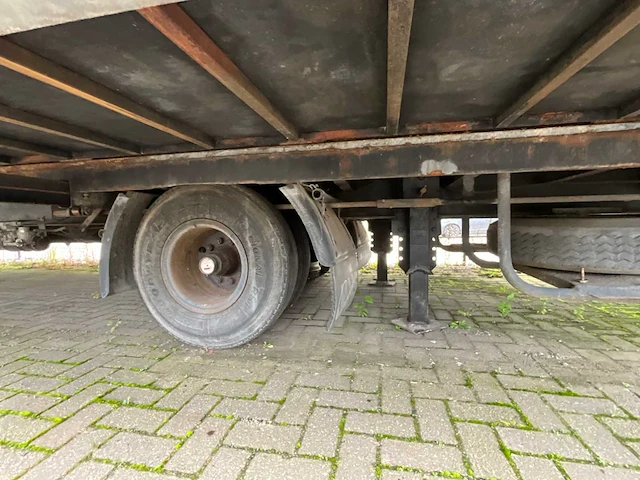 1979 latre oplegger met volledig keuken inbouw - afbeelding 9 van  90