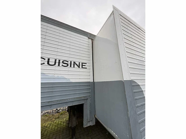 1979 latre oplegger met volledig keuken inbouw - afbeelding 10 van  90