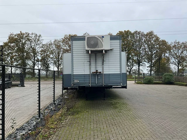 1979 latre oplegger met volledig keuken inbouw - afbeelding 34 van  90
