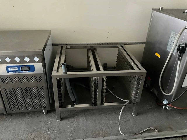 1979 latre oplegger met volledig keuken inbouw - afbeelding 52 van  90