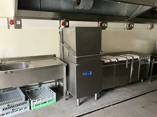1979 latre oplegger met volledig keuken inbouw - afbeelding 58 van  90