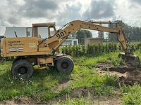 1979 liebherr a901 banden graafmachine - afbeelding 1 van  32