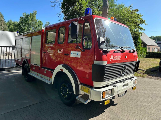 1979 mercedes-benz brandweerwagen - afbeelding 3 van  25