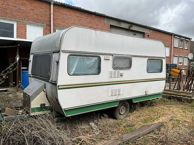 1979 taiga 420 caravan - afbeelding 1 van  19