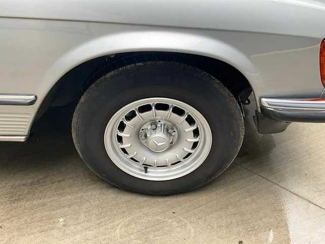 1980 - mercedes 450sl - oldtimer - afbeelding 15 van  61