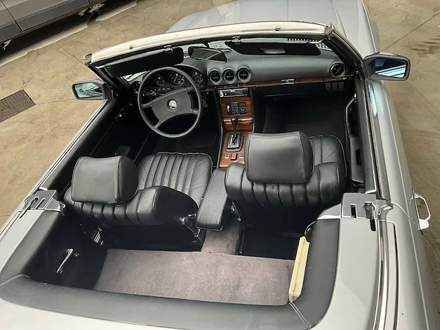 1980 - mercedes 450sl - oldtimer - afbeelding 40 van  61