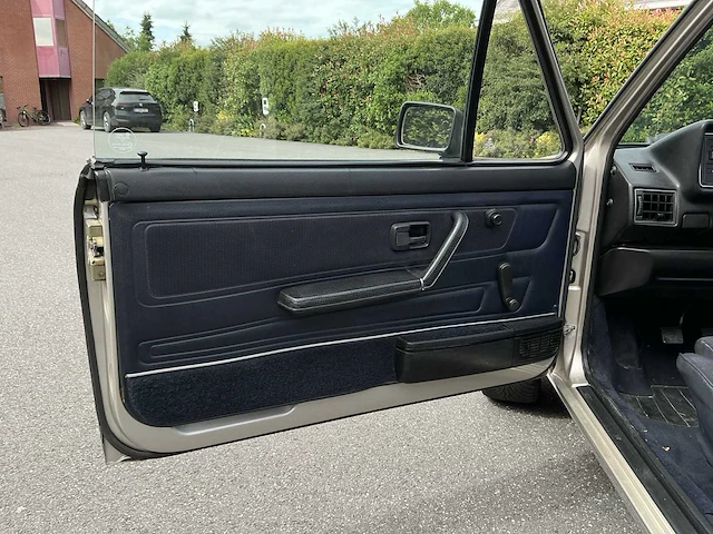 1980 - volkswagen golf 1 cabrio - afbeelding 8 van  45
