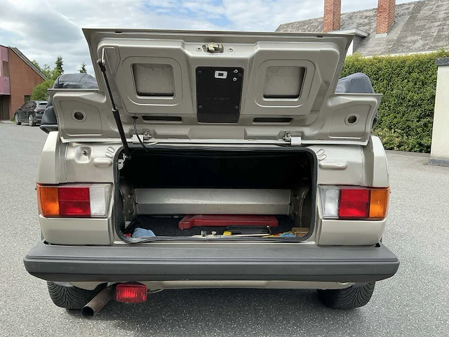 1980 - volkswagen golf 1 cabrio - afbeelding 33 van  45