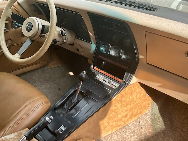 1980 chevrolette corvette c3(amper 7900km) - afbeelding 20 van  46