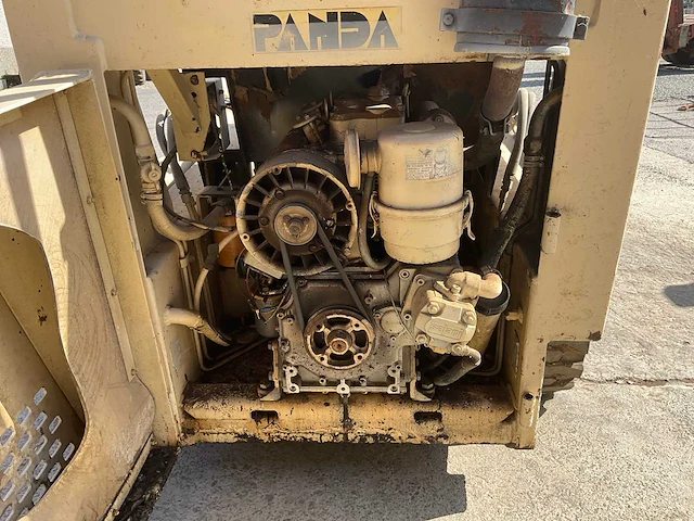 1980 panda 330 hydrostatic schranklader - afbeelding 7 van  20