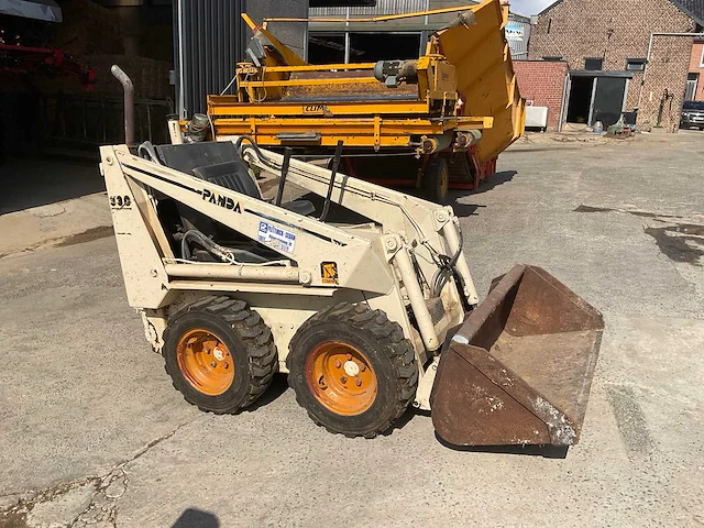 1980 panda 330 hydrostatic schranklader - afbeelding 17 van  20