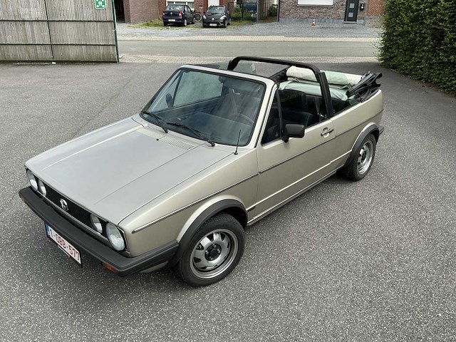 1980 volkswagen golf 1 cabrio met waardeverslag! - afbeelding 1 van  45