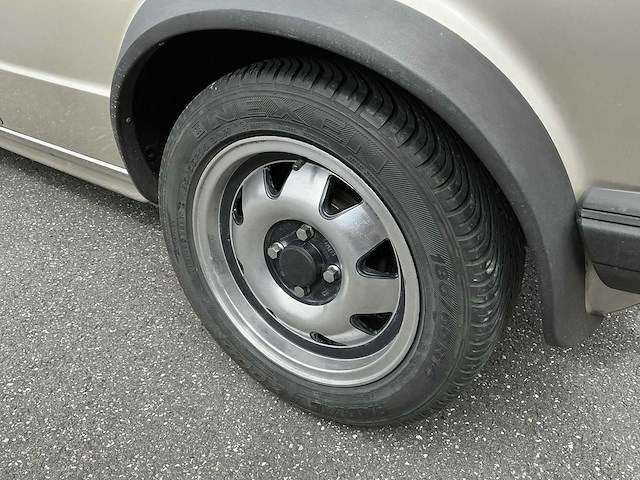 1980 volkswagen golf 1 cabrio met waardeverslag! - afbeelding 16 van  45