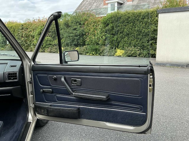 1980 volkswagen golf 1 cabrio met waardeverslag! - afbeelding 20 van  45
