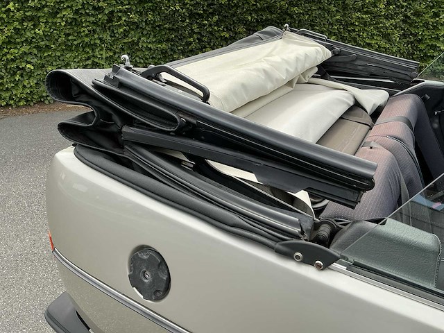 1980 volkswagen golf 1 cabrio met waardeverslag! - afbeelding 21 van  45