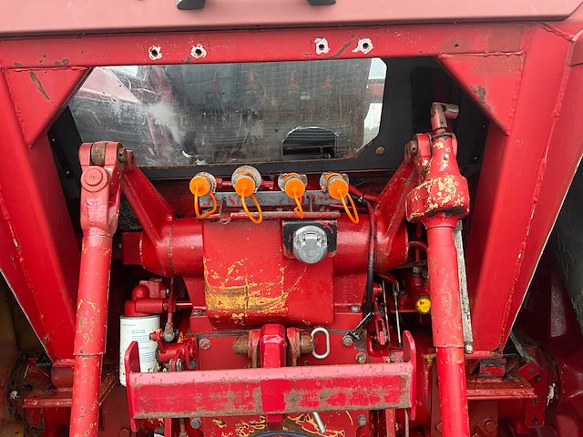 1980 volvo bm t810c - landbouwtractor - afbeelding 17 van  42