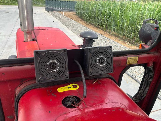 1980 volvo bm t810c - landbouwtractor - afbeelding 35 van  42