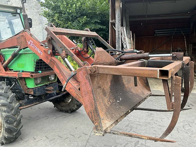 1981 deutz d6807a 4wd landbouwtractor - afbeelding 8 van  35