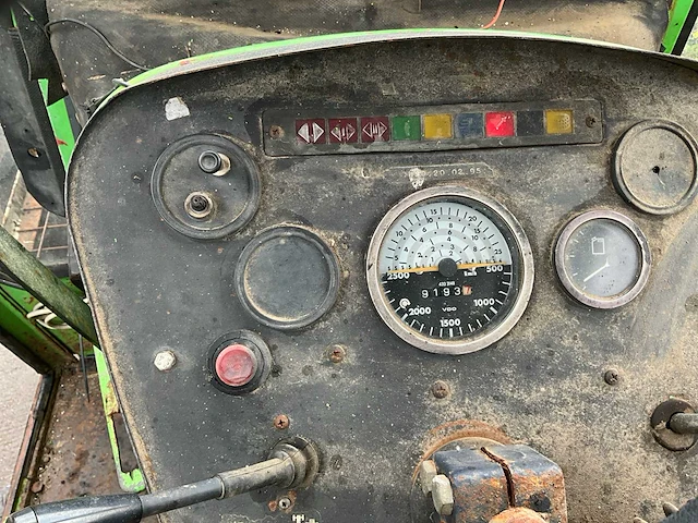 1981 deutz d6807a 4wd landbouwtractor - afbeelding 19 van  35