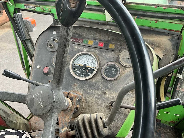 1981 deutz d6807a 4wd landbouwtractor - afbeelding 24 van  35
