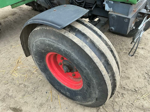 1981 fendt 105s turbomatic tweewielaangedreven landbouwtractor - afbeelding 3 van  31
