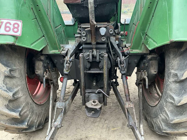 1981 fendt 105s turbomatic tweewielaangedreven landbouwtractor - afbeelding 10 van  31