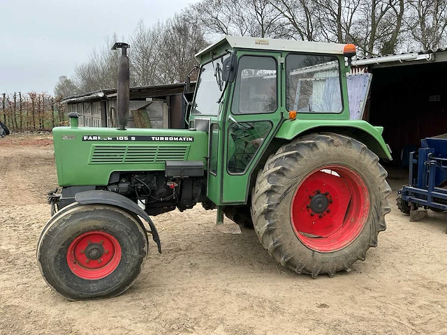 1981 fendt 105s turbomatic tweewielaangedreven landbouwtractor - afbeelding 12 van  31