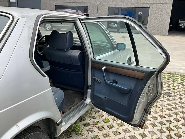 1982 bmw fe 728 oldtimer - afbeelding 22 van  50