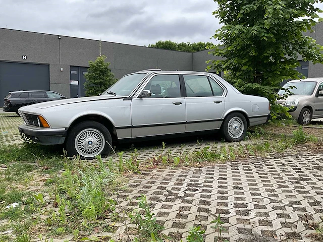 1982 bmw fe 728 oldtimer - afbeelding 12 van  50