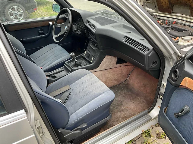 1982 bmw fe 728 oldtimer - afbeelding 30 van  50