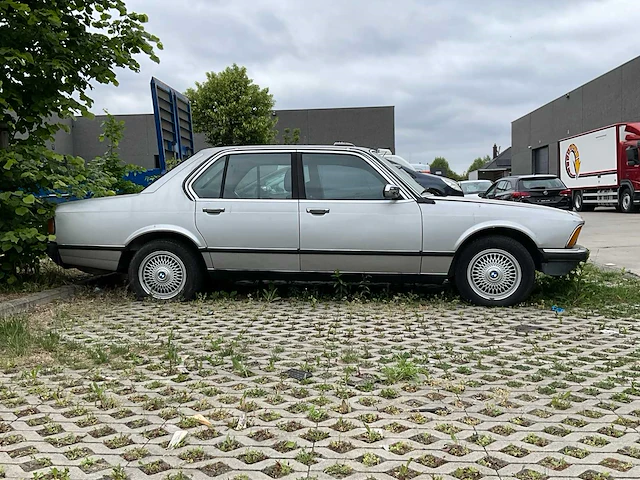 1982 bmw fe 728 oldtimer - afbeelding 48 van  50