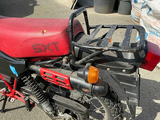 1982 cagiva 125 sxt motorfiets - afbeelding 6 van  29
