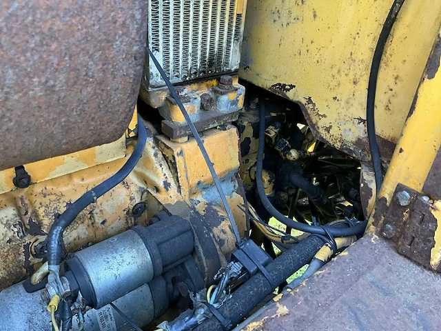 1982 schaeff 906 shovel - afbeelding 24 van  31
